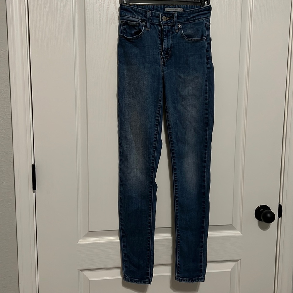 Levi’s Barely Used Still In Good Condition - image 1